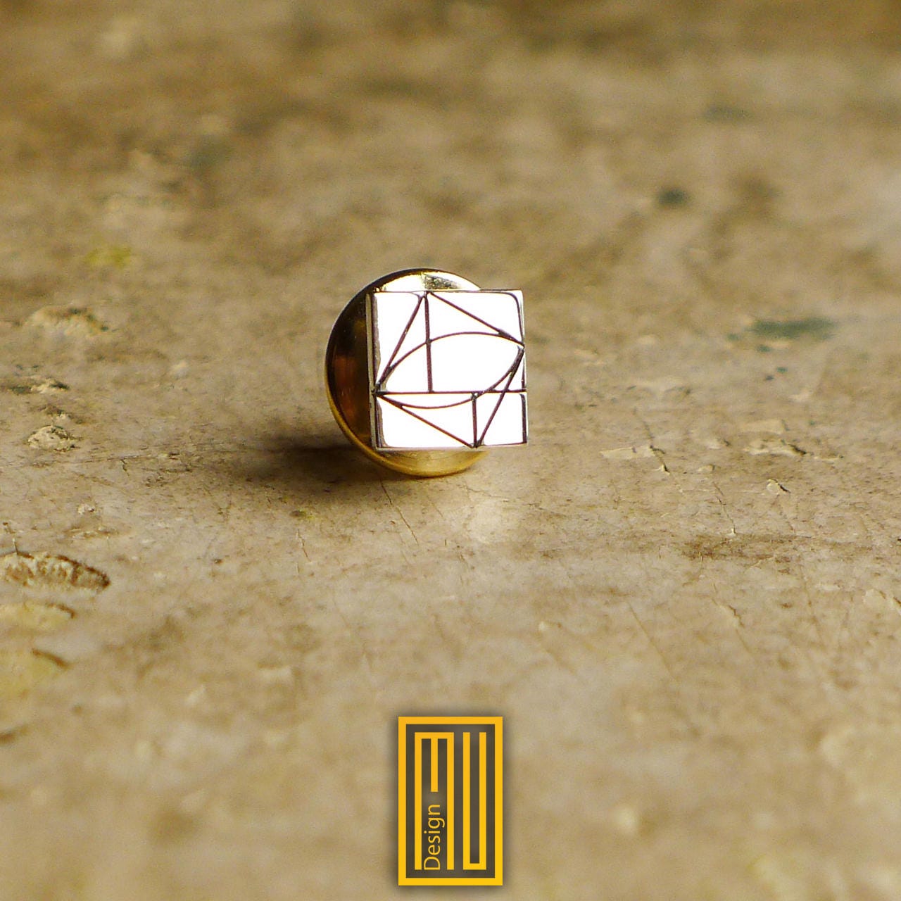 Past Master Lapel Pin