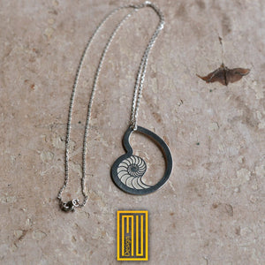 Nautilus Sign Necklace with Golden Ratio 925k Sterling Silver - Handmade Jewelry, Aesthetic and Unique Gift - Custom Design