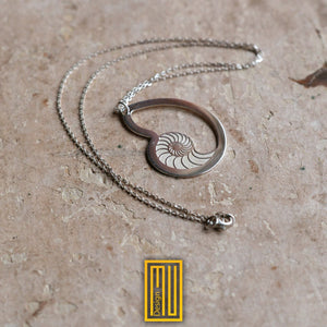 Nautilus Sign Necklace with Golden Ratio 925k Sterling Silver - Handmade Jewelry, Aesthetic and Unique Gift - Custom Design