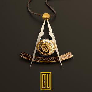 Masonic Pendant Past Master Symbol without Square