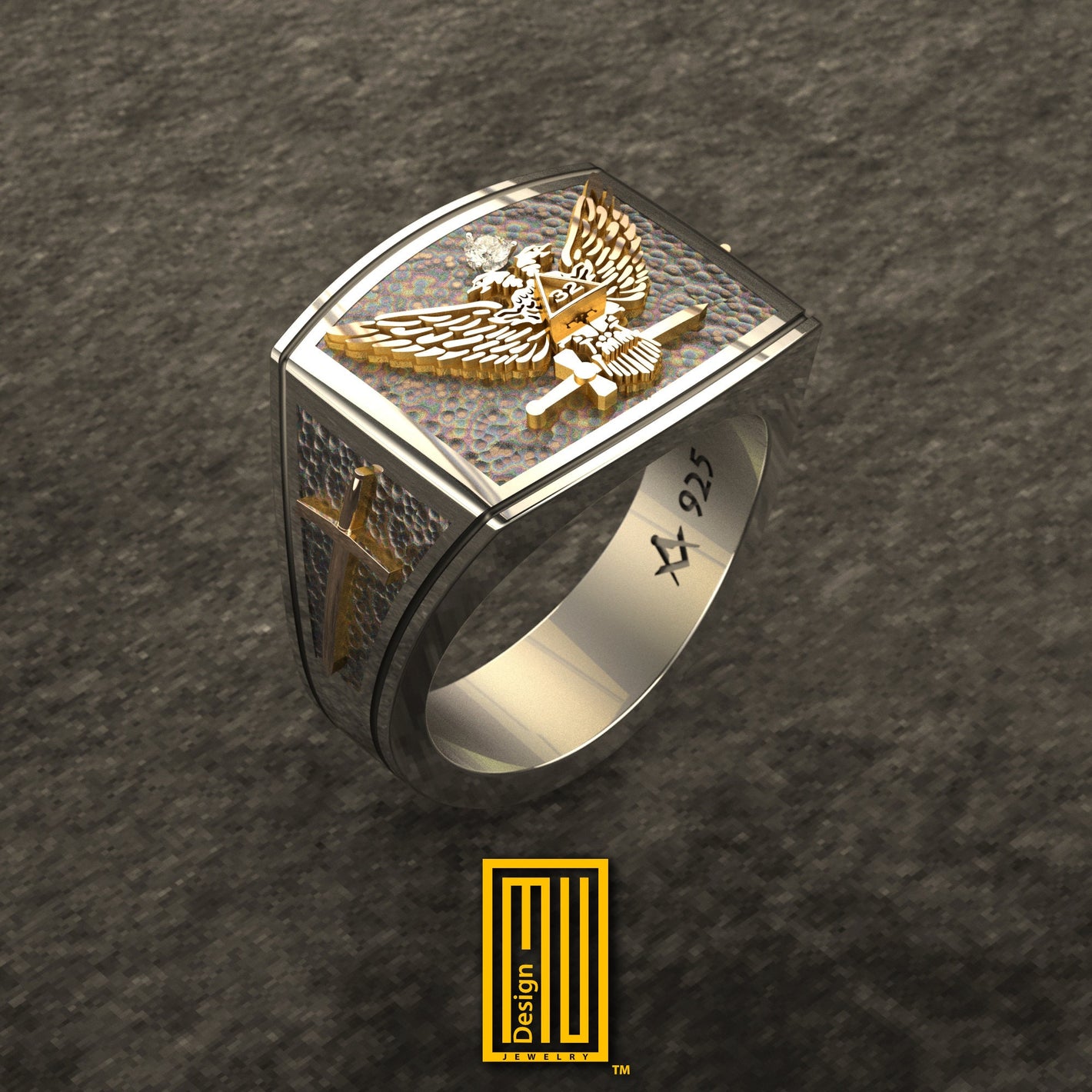 Ring for Scottish Rite 32nd Degree with Golden Eagle Wings Up and Diamond