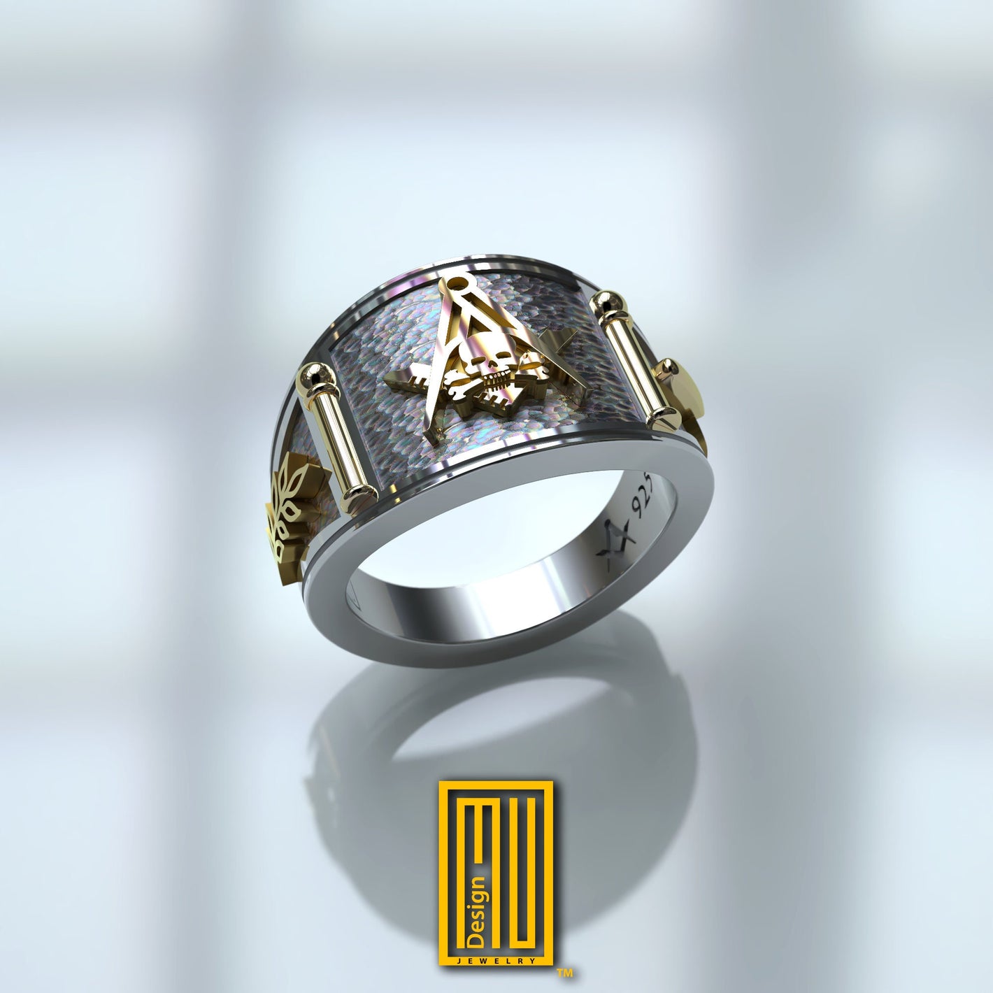 Band Style Ring With Skull On S&C