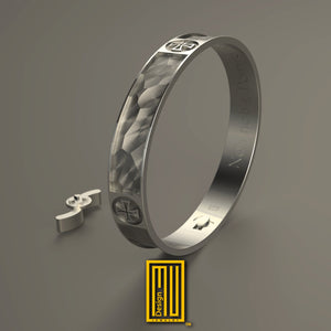 Solid Gold Bracelet with Knights of Templar Cross